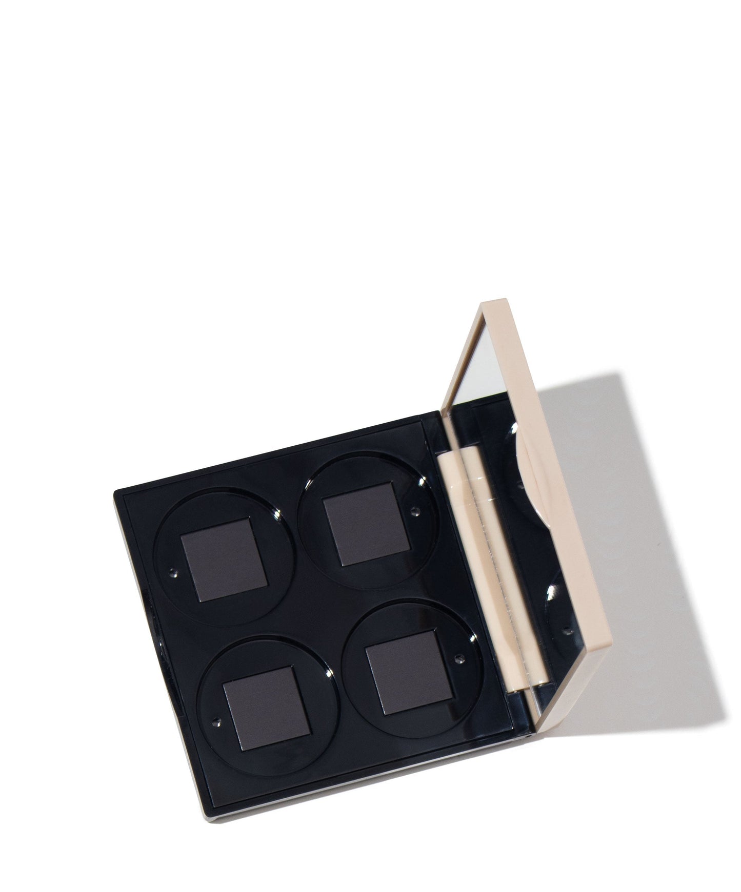 Multi-Use Pressed Shadow + Blush Colour