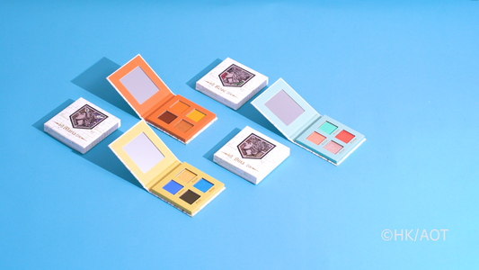 Attack on Titan Vol. 1 Wall Emblem Shadow Bundle