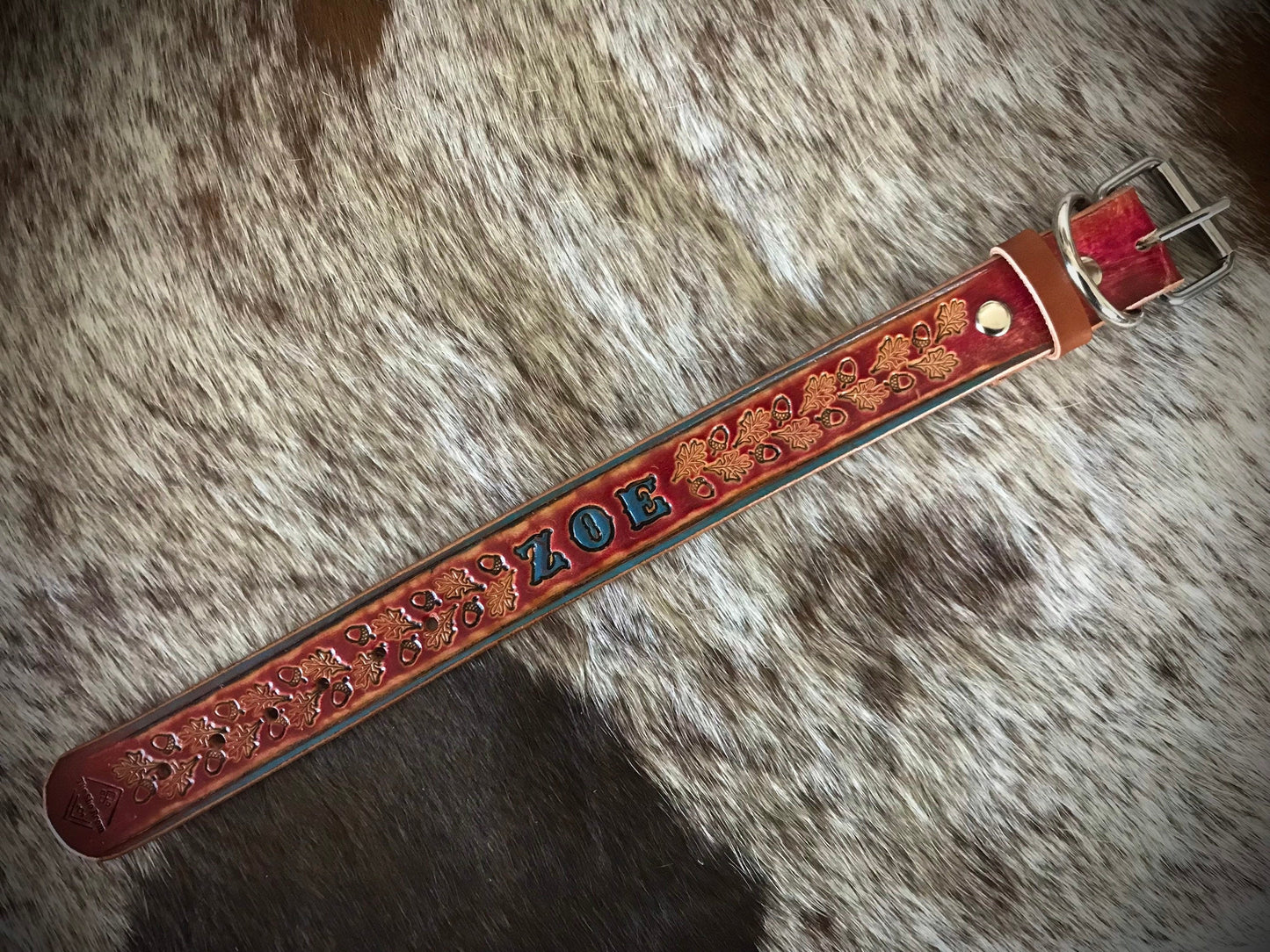 Personalised wide collar with acorn and leaves