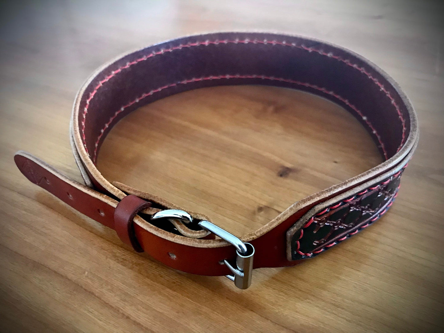 Personalised geometric pattern layered collar