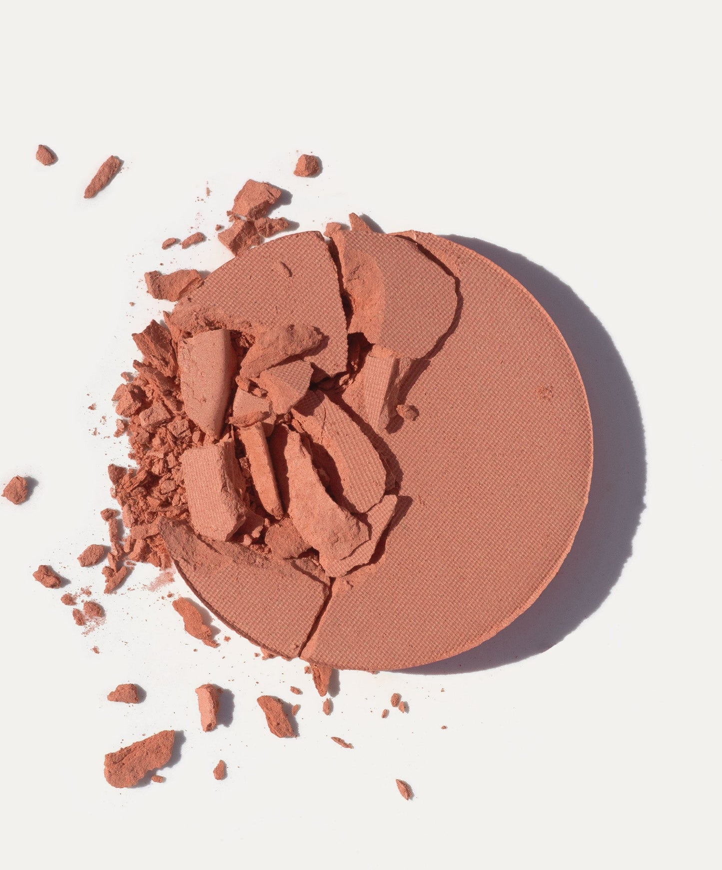 Multi-Use Pressed Shadow + Blush Colour