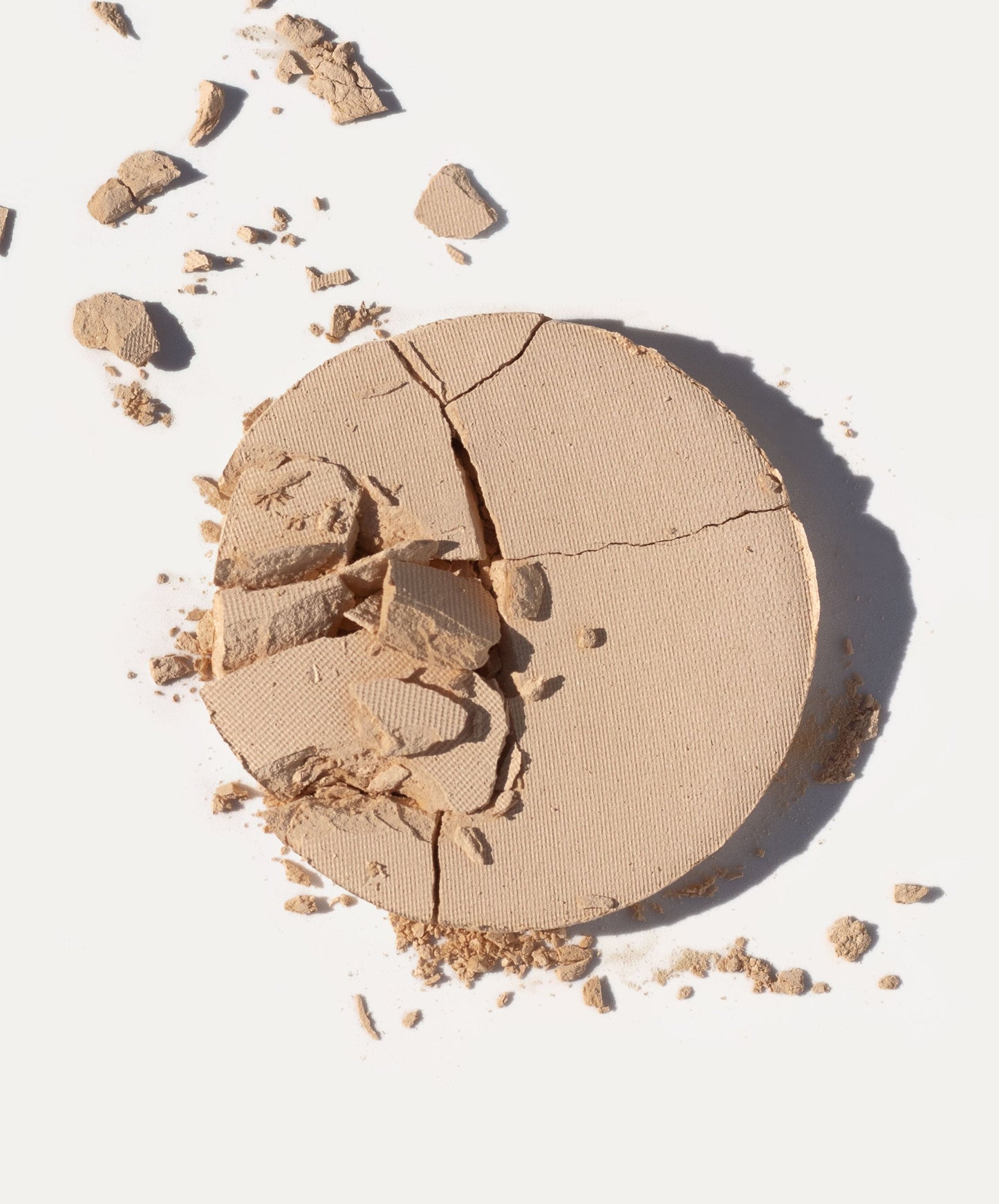 Multi-Use Pressed Shadow + Blush Colour